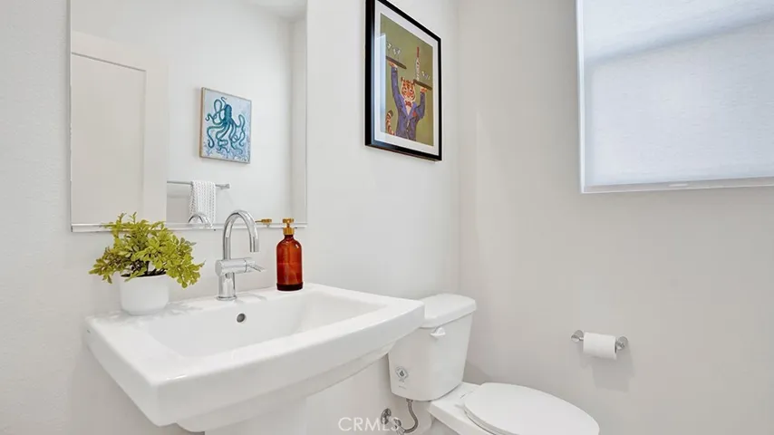 Main Floor 1/2 bathroom