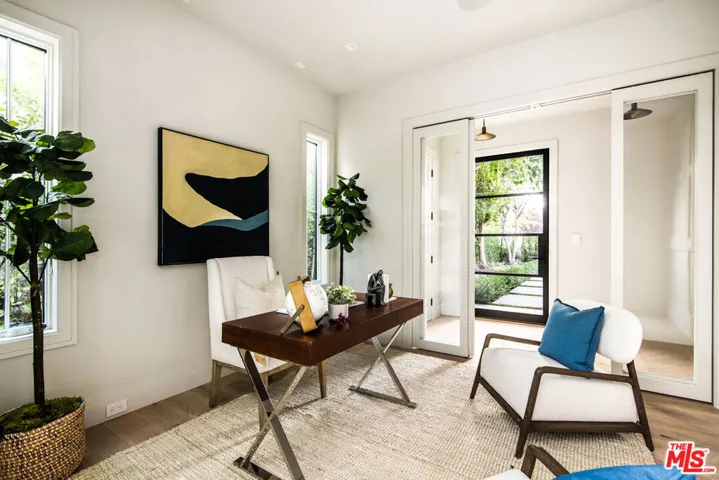 4210 Bellaire Avenue, Los Angeles, California 91604
