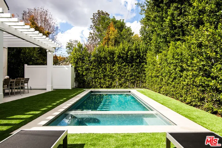 4210 Bellaire Avenue, Los Angeles, California 91604