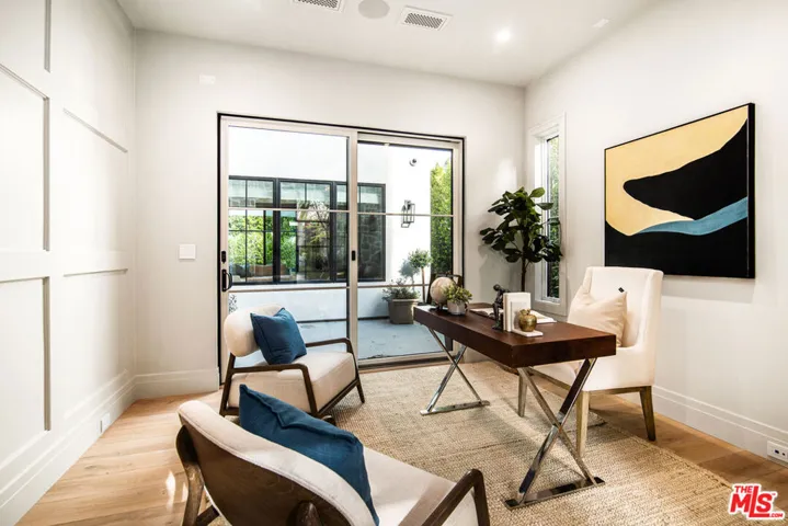 4210 Bellaire Avenue, Los Angeles, California 91604