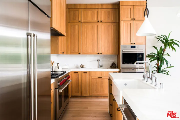 4210 Bellaire Avenue, Los Angeles, California 91604