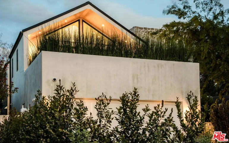 4210 Bellaire Avenue, Los Angeles, California 91604