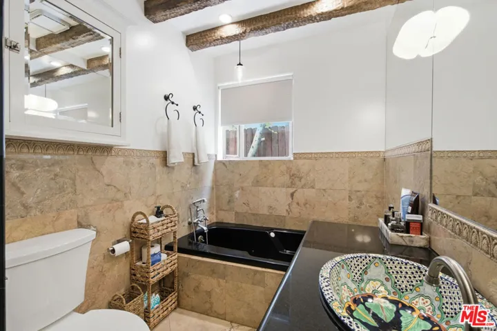 1555 S Crescent Heights Boulevard, Los Angeles, California 90035