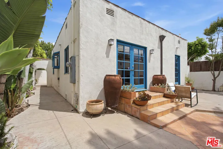 1555 S Crescent Heights Boulevard, Los Angeles, California 90035