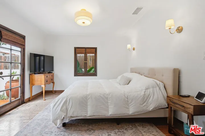 1555 S Crescent Heights Boulevard, Los Angeles, California 90035