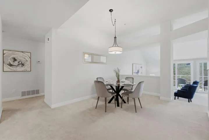 855 Mountain View Drive 4, Daly City, California 94014