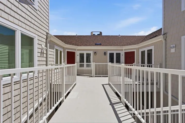 855 Mountain View Drive 4, Daly City, California 94014