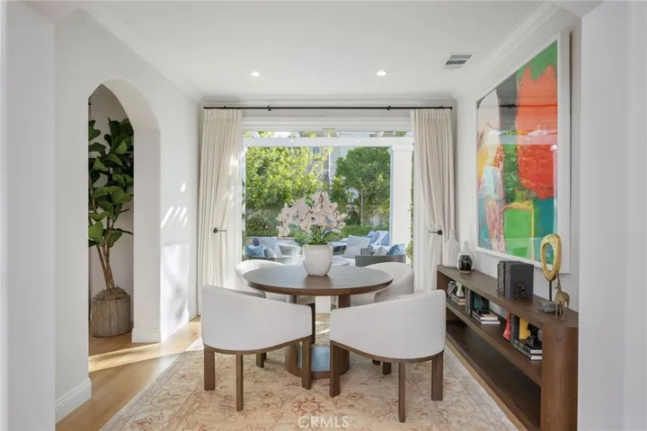 25714 Simpson Place, Calabasas, California 91302
