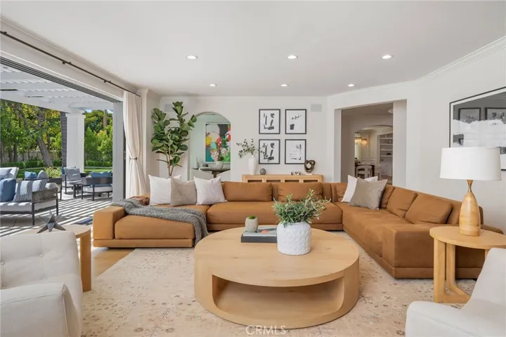 25714 Simpson Place, Calabasas, California 91302