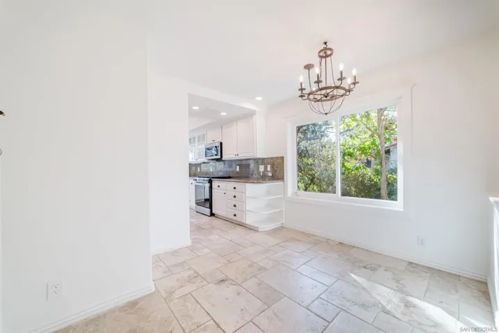 139 Sinaloa Court, Solana Beach, California 92075