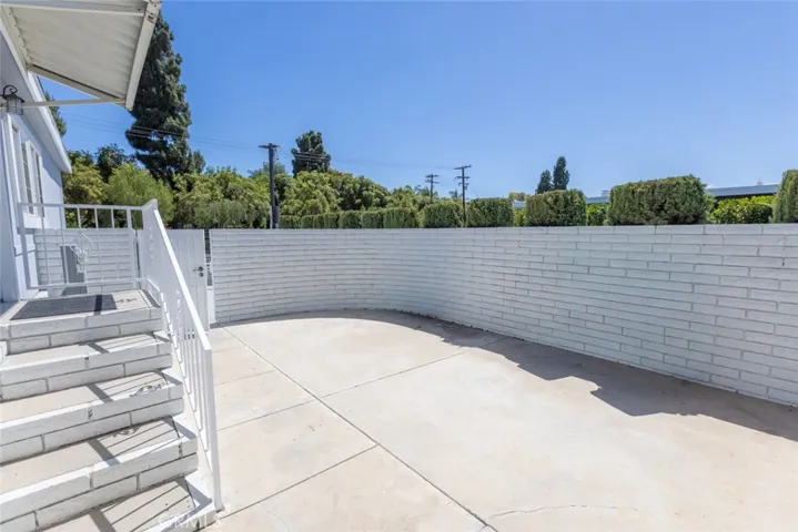 23301 Ridge Route 24, Laguna Hills, California 92653