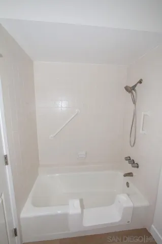 12552 Lomica Dr, San Diego, California 92128