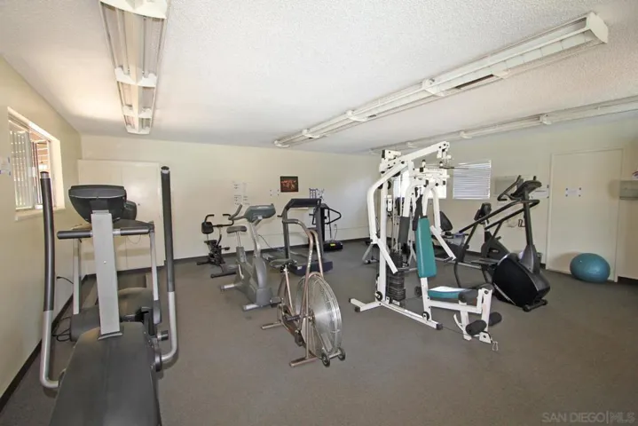 12552 Lomica Dr, San Diego, California 92128