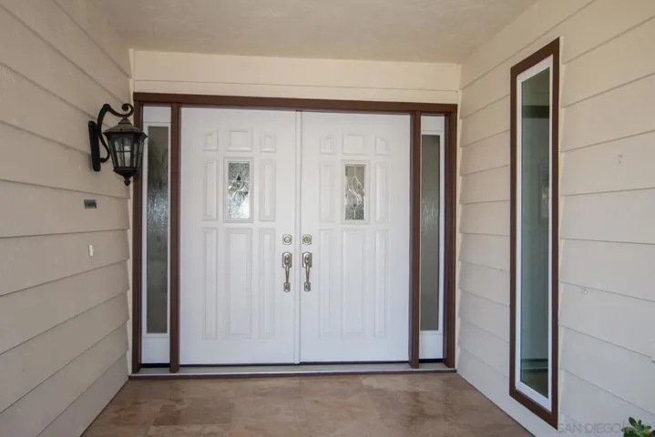 12552 Lomica Dr, San Diego, California 92128
