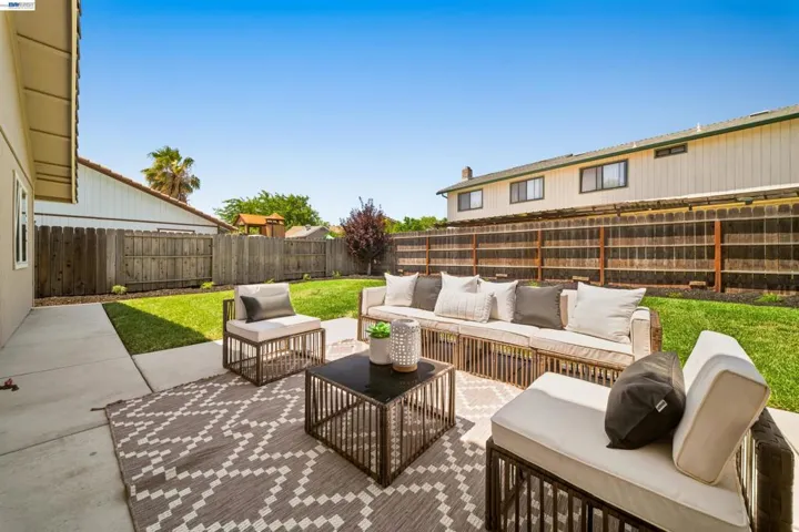 2865 Ponte Mira Way, Tracy, California 95376