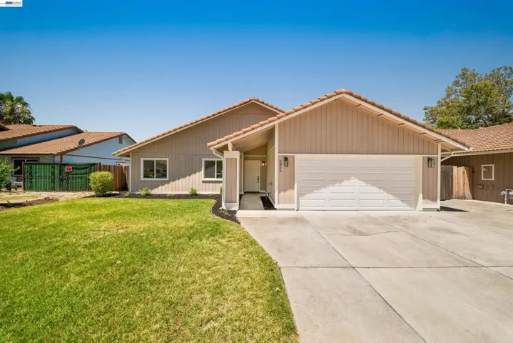 2865 Ponte Mira Way, Tracy, California 95376