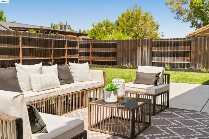 2865 Ponte Mira Way, Tracy, California 95376