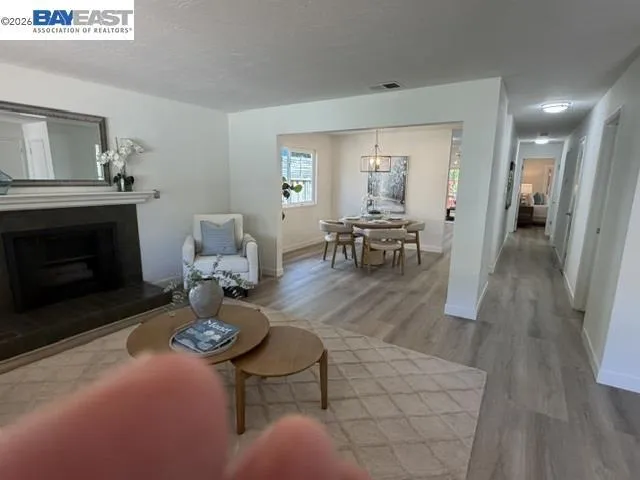 5195 Camino Alta Mira, Castro Valley, California 94546