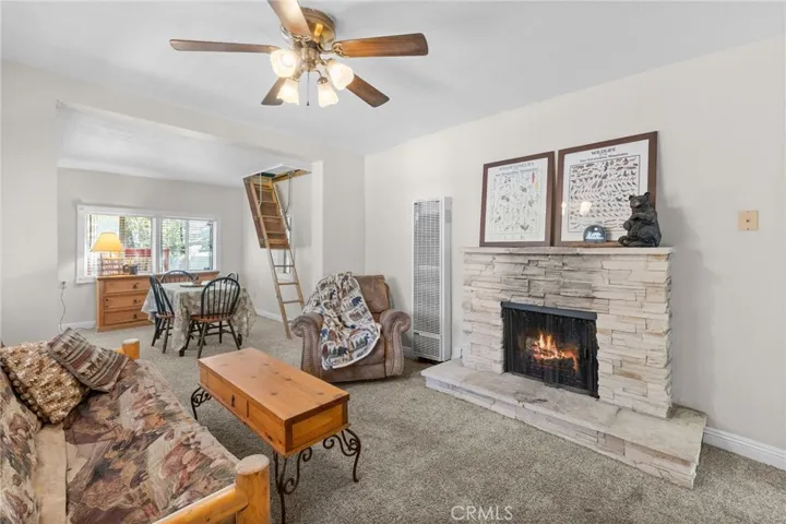 23898 Springwater, Crestline, California 92325