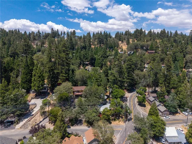 23898 Springwater, Crestline, California 92325