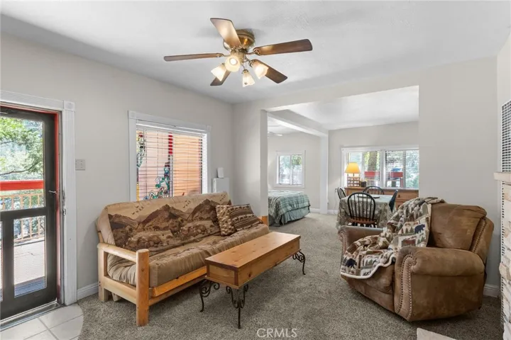 23898 Springwater, Crestline, California 92325