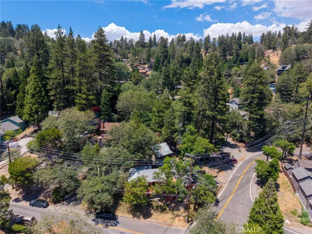 23898 Springwater, Crestline, California 92325