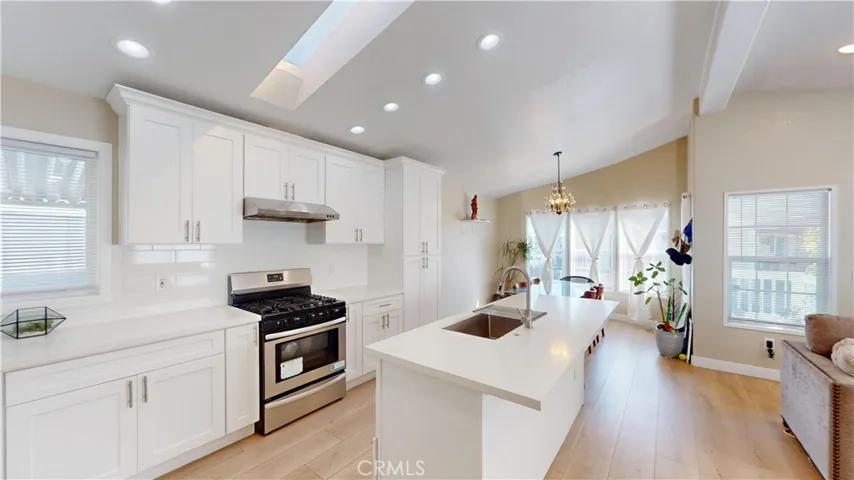 15621 Beach Boulevard 111, Westminster, California 92683 — photo 4
