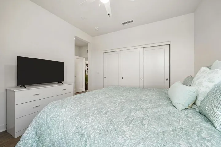 33-web-or-mls-TJBertain_OPMG_0726_033