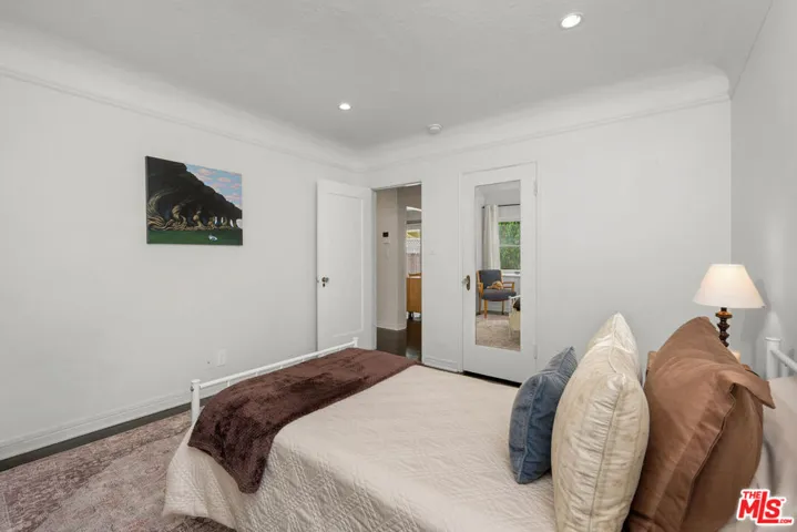 4531 Kraft Avenue, Studio City, California 91602