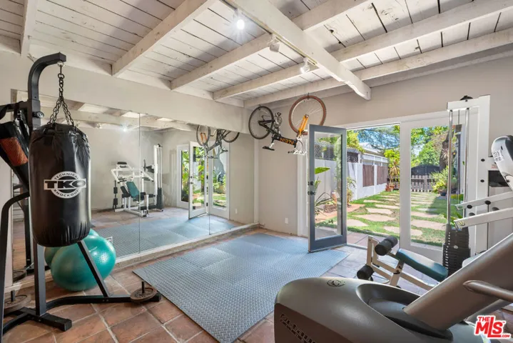 4531 Kraft Avenue, Studio City, California 91602