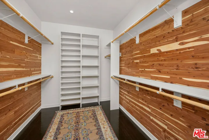4531 Kraft Avenue, Studio City, California 91602