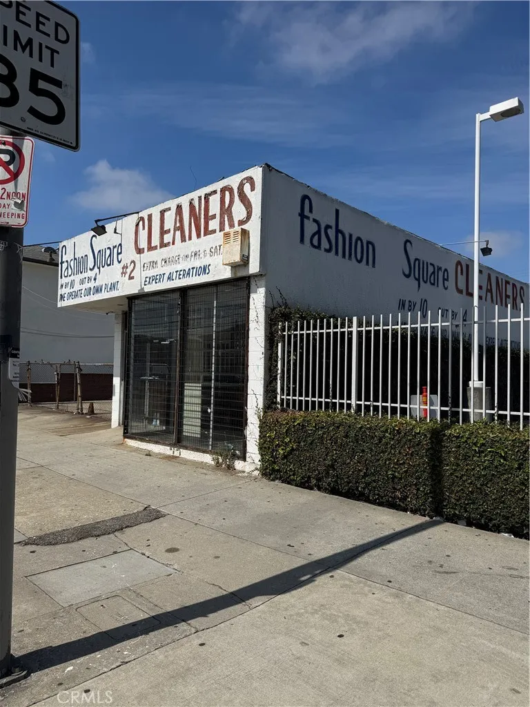 10015 S Western