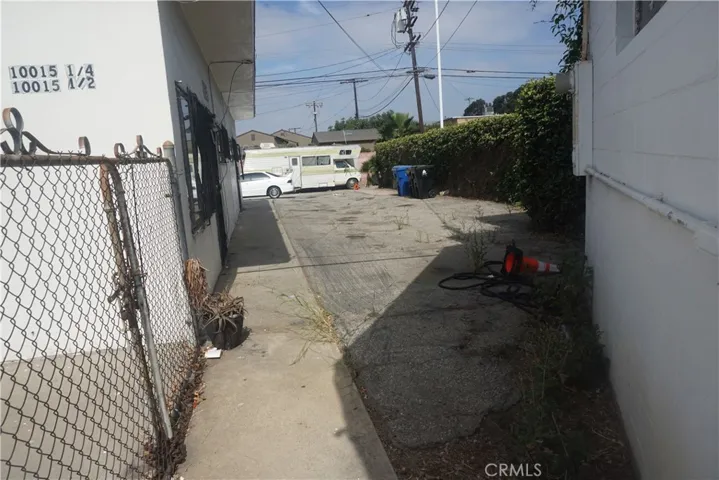 10015 S Western, Los Angeles, California 90047