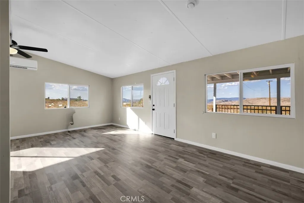 55757 Linn, Landers, California 92285 — photo 5