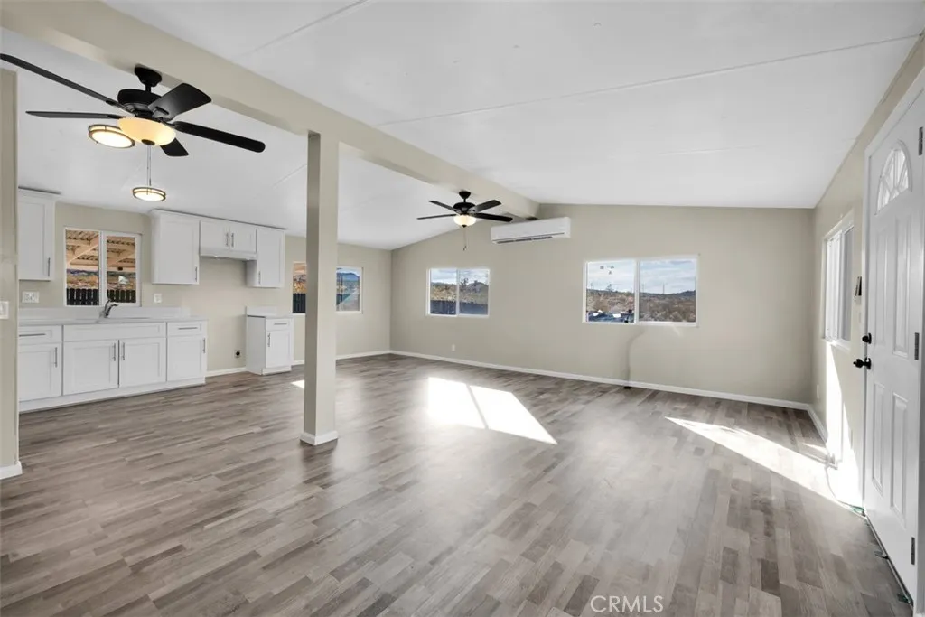 55757 Linn, Landers, California 92285 — photo 4