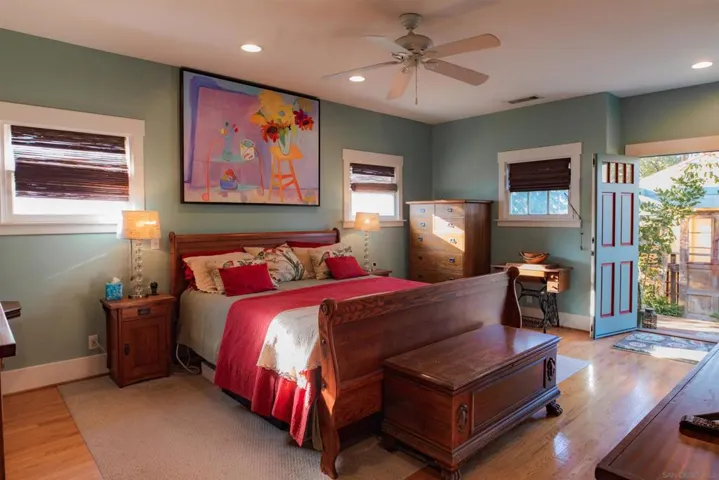 210 E 6th Ave, Escondido, California 92025