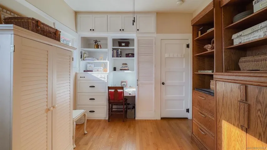 210 E 6th Ave, Escondido, California 92025