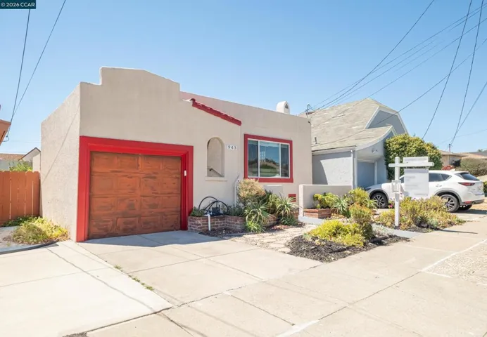 943 36th St, Richmond, California 94805