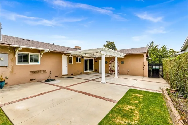 2603 E Coolidge, Orange, California 92867