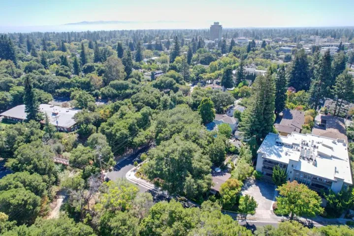 340 Palo Alto Avenue, Palo Alto, California 94301