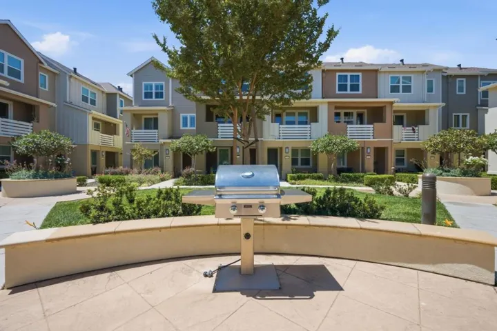 156 Lewis Lane, Morgan Hill, California 95037