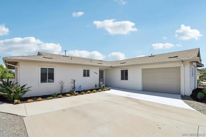 16763 Pinata, San Diego, California 92128