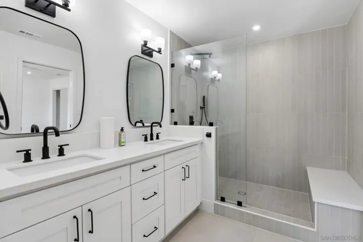 Primary Bath/Spa