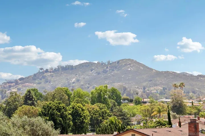 16763 Pinata, San Diego, California 92128