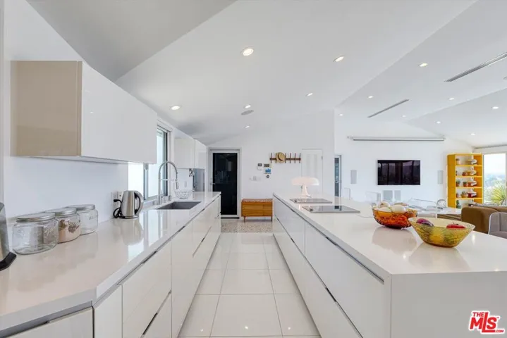 Kitchen with island
