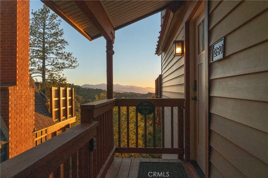 1260 Yukon Court, Lake Arrowhead, California 92352 — photo 5