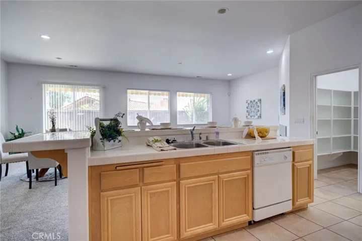 2515 Elliott, Santa Maria, California 93455