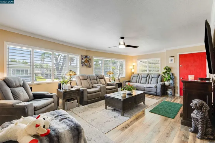 2368 Dalis Drive, Concord, California 94520