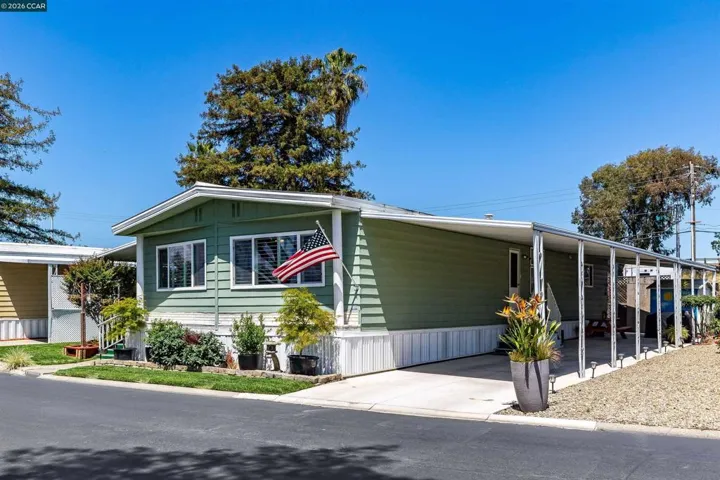 2368 Dalis Drive, Concord, California 94520