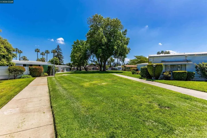 2368 Dalis Drive, Concord, California 94520